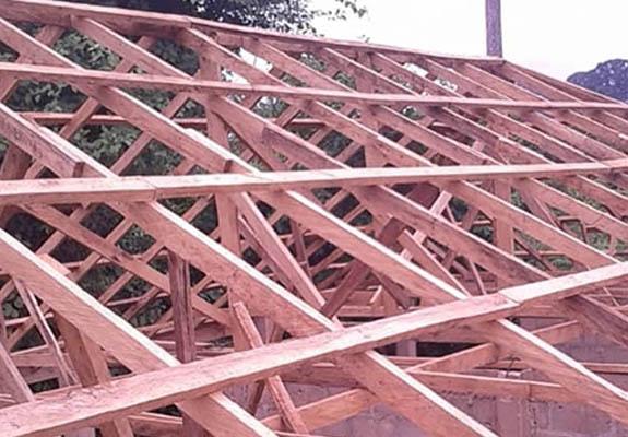 Partial walls and the roof